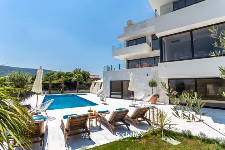 Villa Olive Djenovici