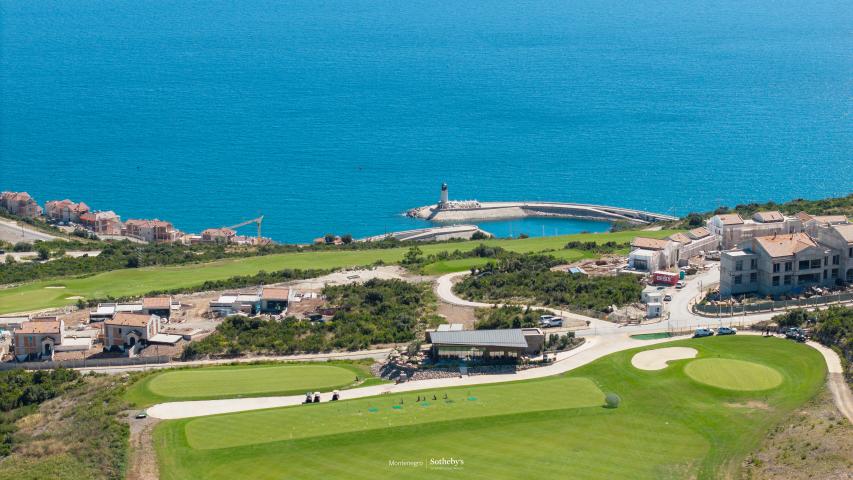 Lustica Bay Golf villa