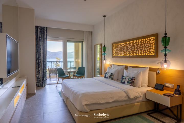 Serviced Sea-view Studio Chedi