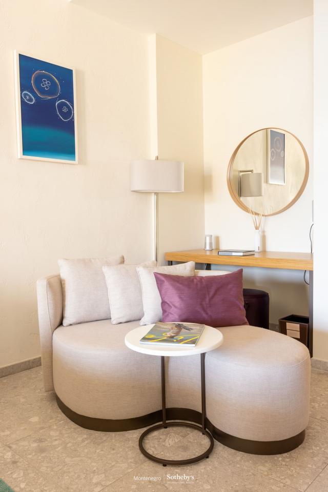 Serviced Sea-view Studio Chedi