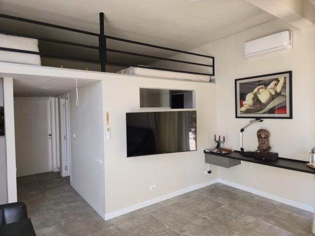 Prodaja, Stan, 91m2 , Tivat