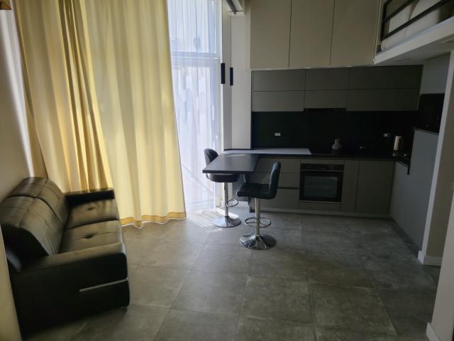 Prodaja, Stan, 91m2 , Tivat