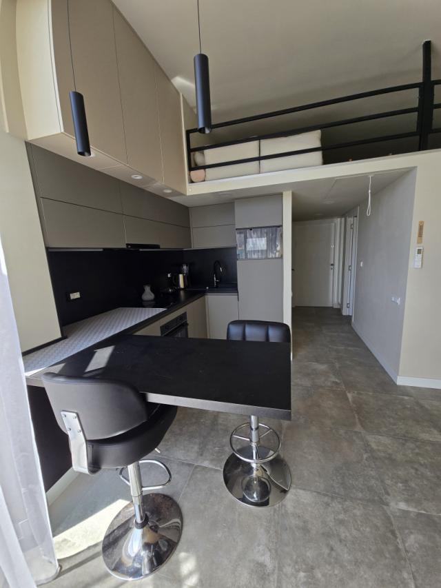 Prodaja, Stan, 91m2 , Tivat