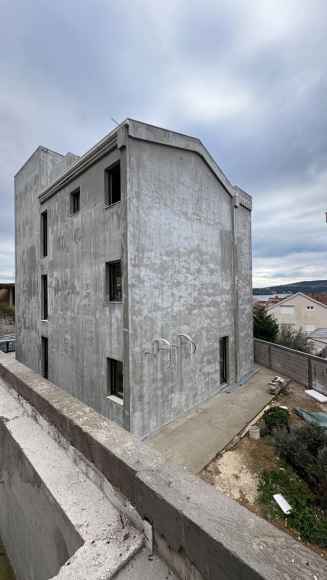Prodaja, Kuća, 300m2 , Tivat