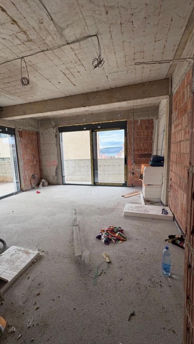 Prodaja, Kuća, 300m2 , Tivat