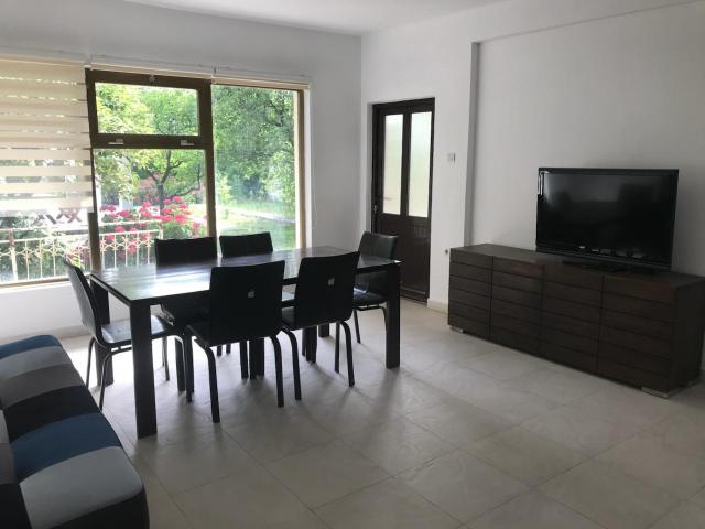 Prodaja, Kuća, 630m2 , Tivat