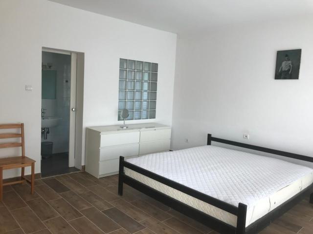 Prodaja, Kuća, 630m2 , Tivat