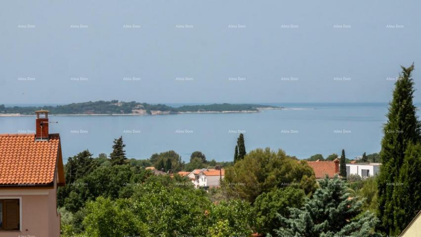 Kuća Apartmanska kuća s bazenom!Blizina mora i plaže!  Peroj. 