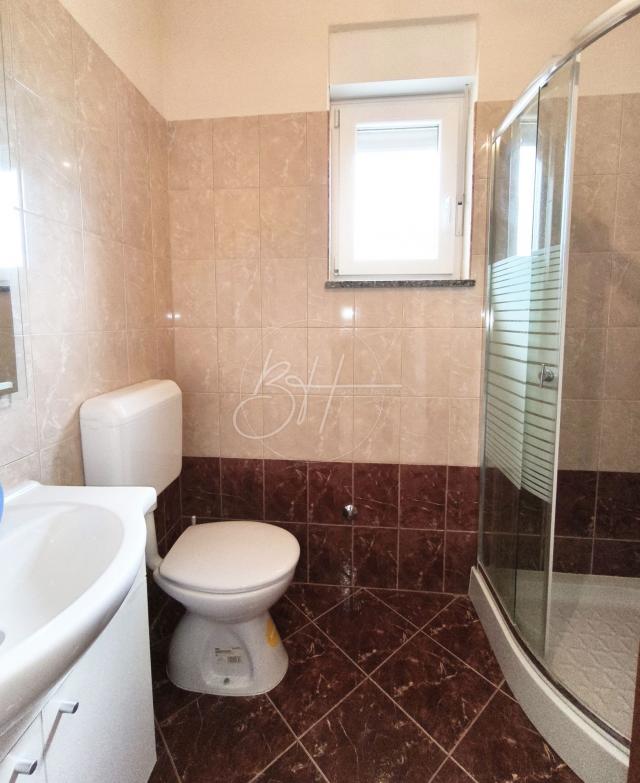 Obiteljska kuća u Šikićima