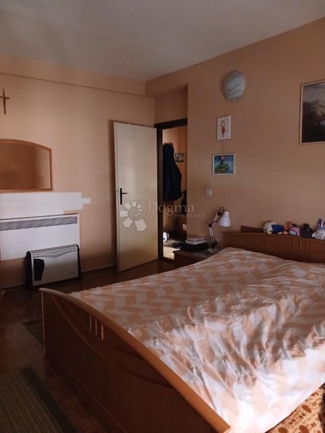 Jednosoban stan na odličnoj lokaciji u Osijeku – idealan za život ili investiciju!