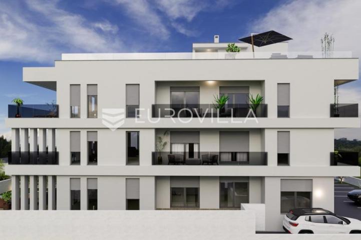 Zadar, Petrčane, penthouse s privatnom krovnom terasom i panoramskim pogledom na more, Punta Radman