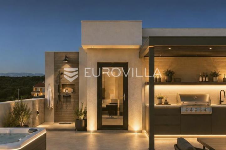 Zadar, Petrčane, penthouse s privatnom krovnom terasom i panoramskim pogledom na more, Punta Radman