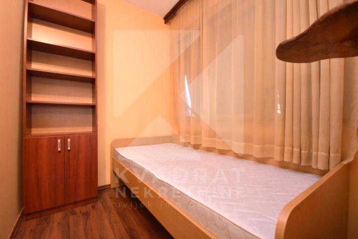 Izdavanje, Dvosoban stan, Podgorica, Preko Morače, 67m2