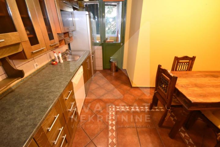 Izdavanje, Dvosoban stan, Podgorica, Preko Morače, 67m2