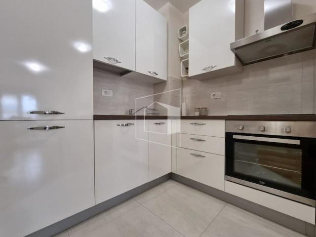 Jednosoban namješten stan, 40m2, Central Point, Podgorica