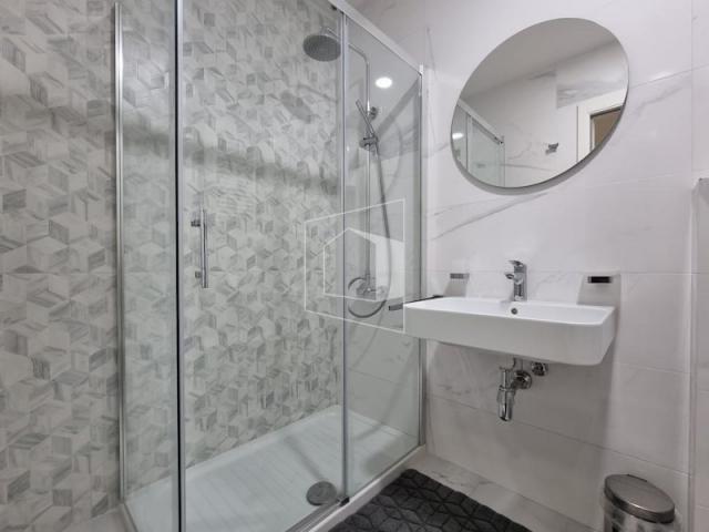 Jednosoban namješten stan, 40m2, Central Point, Podgorica