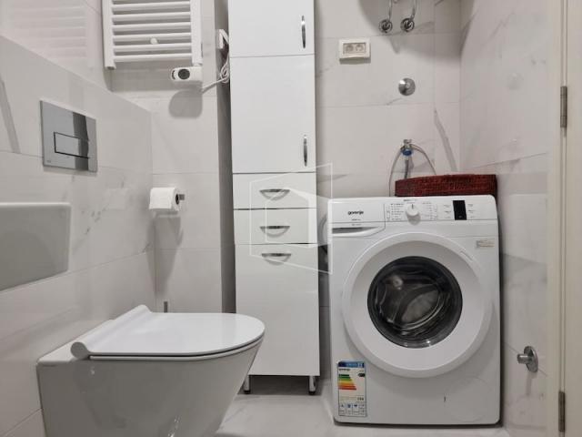 Jednosoban namješten stan, 40m2, Central Point, Podgorica