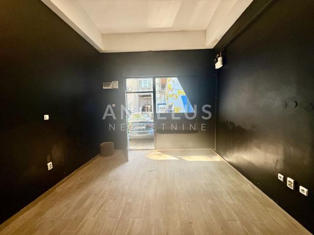 Zagreb, Centar -Martićeva ulica, lokal, 28 +17m2