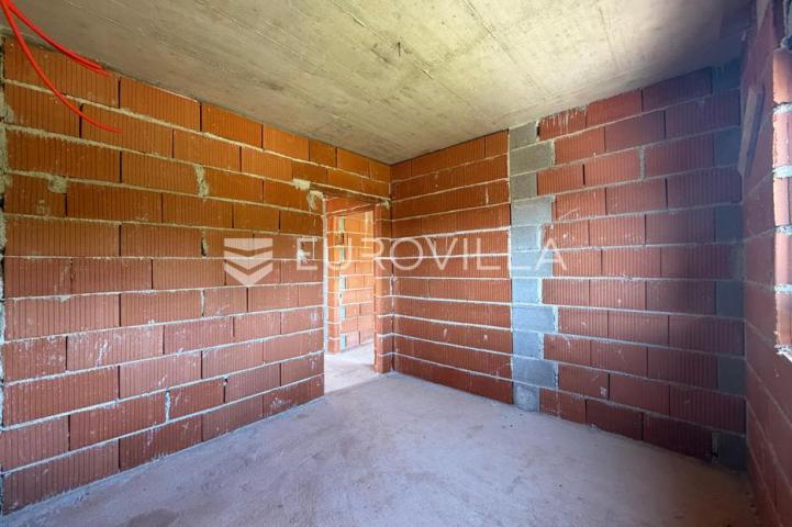 Vir, apartman na 2. katu s krovnom terasom i pogledom na more