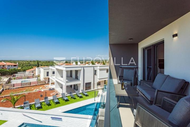 Istra, Štinjan, dugoročni najam stana 110 m² s tri spavaće sobe