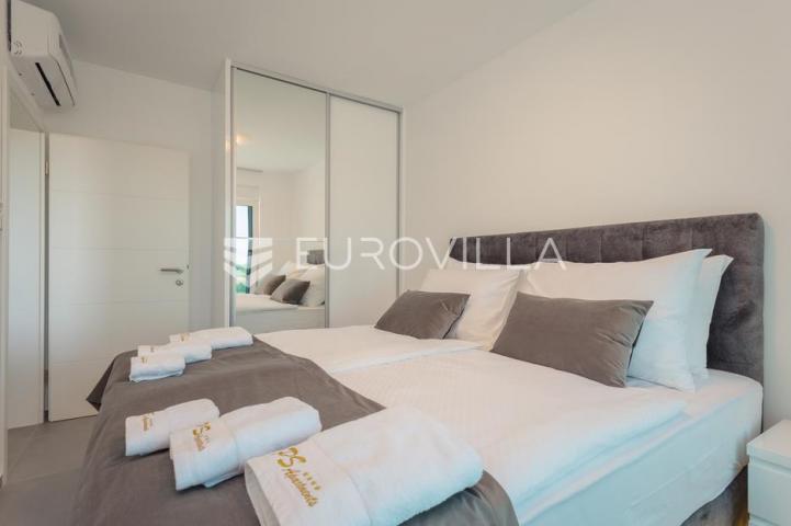 Istra, Štinjan, dugoročni najam stana 110 m² s tri spavaće sobe