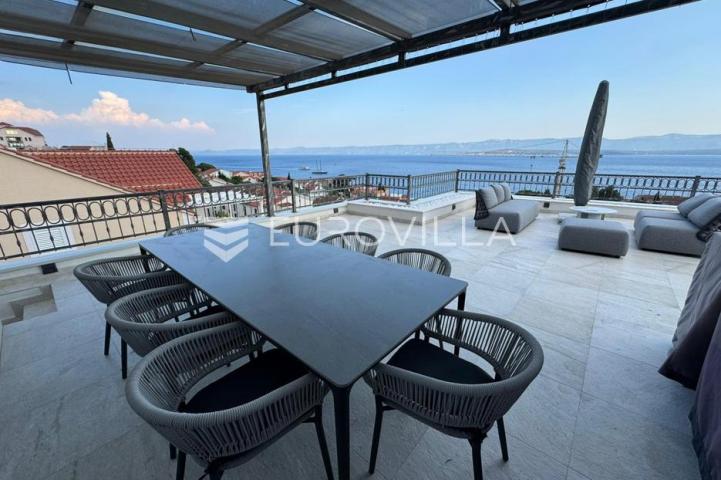 Brač, Bol, penthouse na atraktivnoj lokaciji