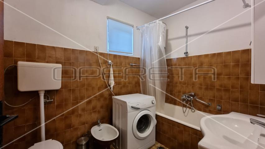 Kuća sa otvorenim pogledom na more i zadarsko područje, Ugljan, 310 m2