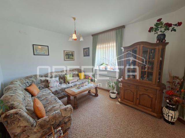 STAN PRODAJA, REMETE, VINEC, 120 m2, 4-sobni. 