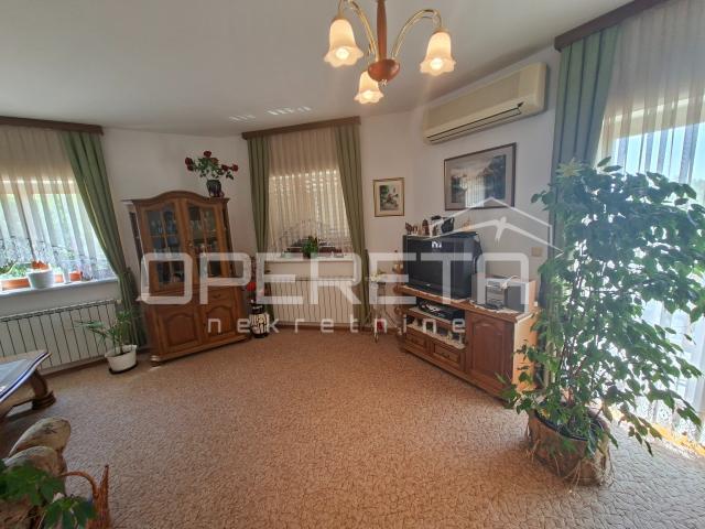 STAN PRODAJA, REMETE, VINEC, 120 m2, 4-sobni. 