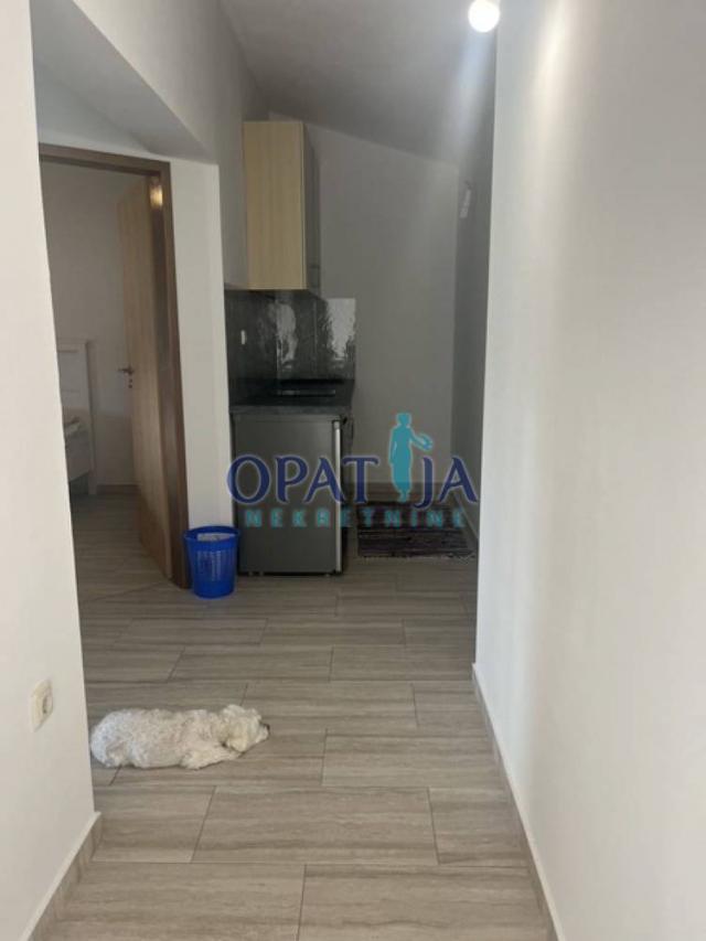 Vir - Kuća s 2 apartmana 400m od mora