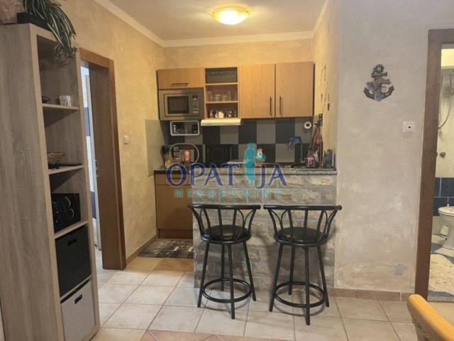 Vir - Kuća s 2 apartmana 400m od mora