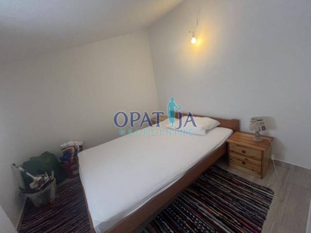 Vir - Kuća s 2 apartmana 400m od mora