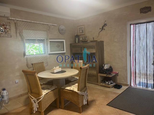 Vir - Kuća s 2 apartmana 400m od mora