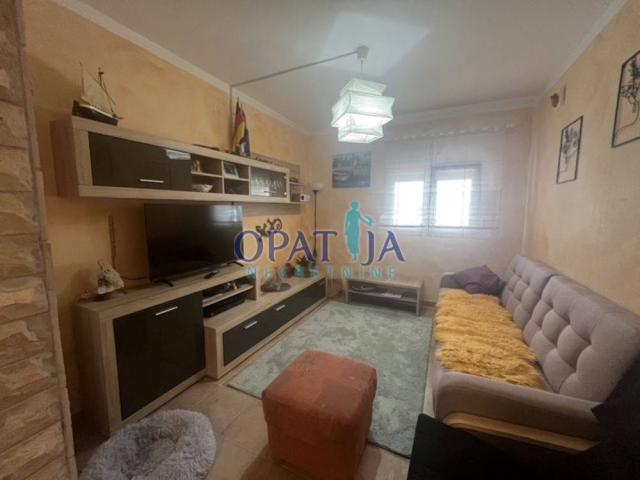 Vir - Kuća s 2 apartmana 400m od mora