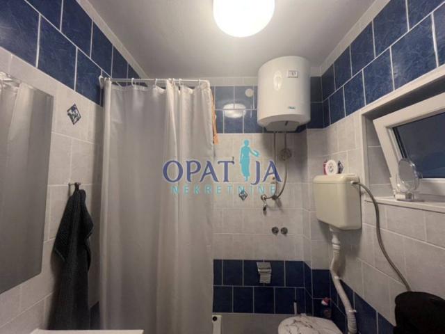 Vir - Kuća s 2 apartmana 400m od mora