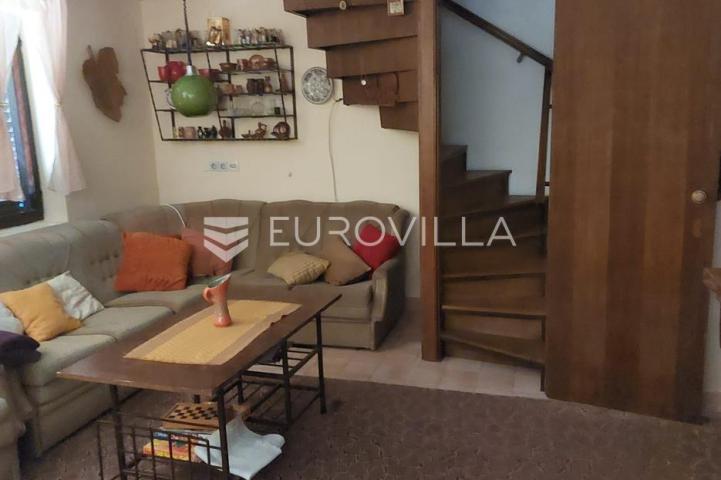 Velika, kuća za odmor u vikend naselju