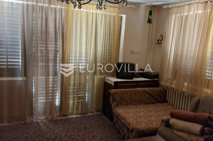 Velika, kuća za odmor u vikend naselju