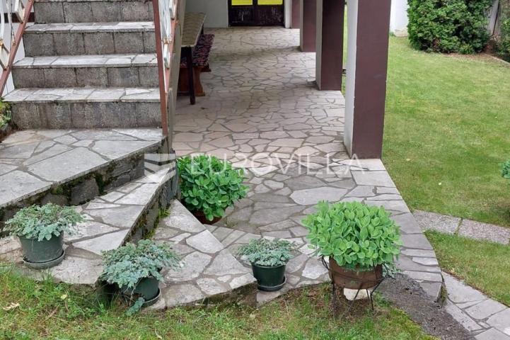 Velika, kuća za odmor u vikend naselju