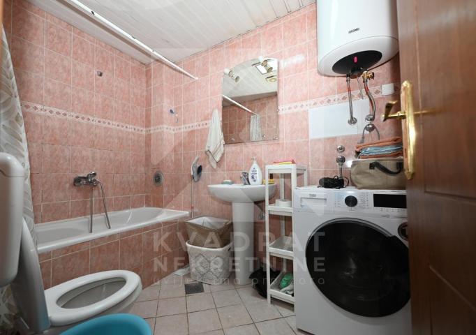 Izdavanje, Jednosoban stan, Podgorica, Stara Varoš, 51m2