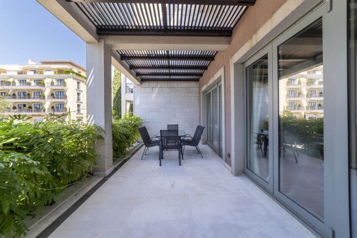 Waterfront 2bdr Apartment Tara