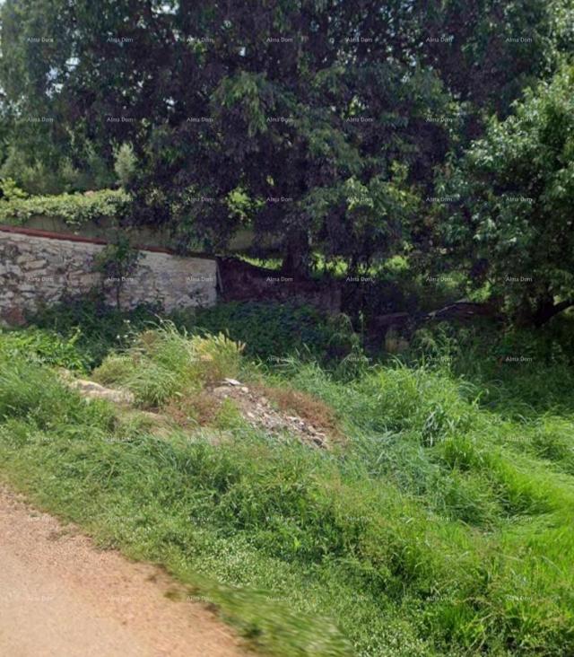 Građevinsko zemljište Građevinsko zemljište 600 m² u okolici Brtonigle – idealno za obiteljsku kuću 
