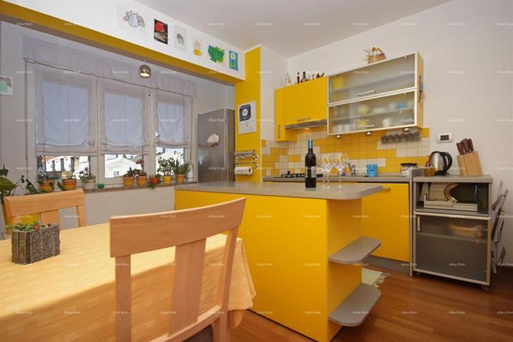 Wohnung Verkauf einer Wohnung in Pula – ausgezeichnete Lage, komplett renoviert