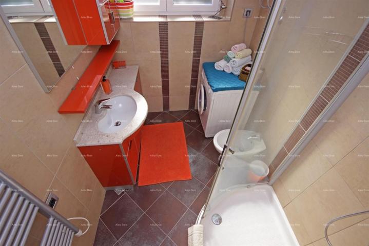Wohnung Verkauf einer Wohnung in Pula – ausgezeichnete Lage, komplett renoviert