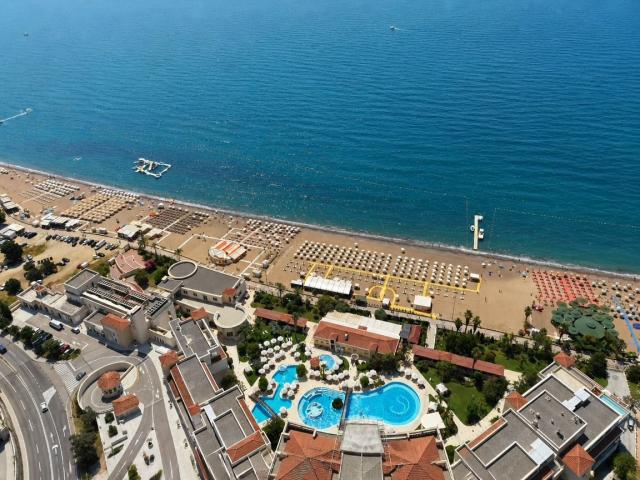 Prodaja jednosobnog stana 47m² u luksuznom kompleksu u izgradnji na atraktivnoj lokaciji – Bečići (B