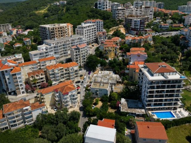 Prodaja jednosobnog stana 45.80m² u luksuznom kompleksu u izgradnji na atraktivnoj lokaciji – Bečići