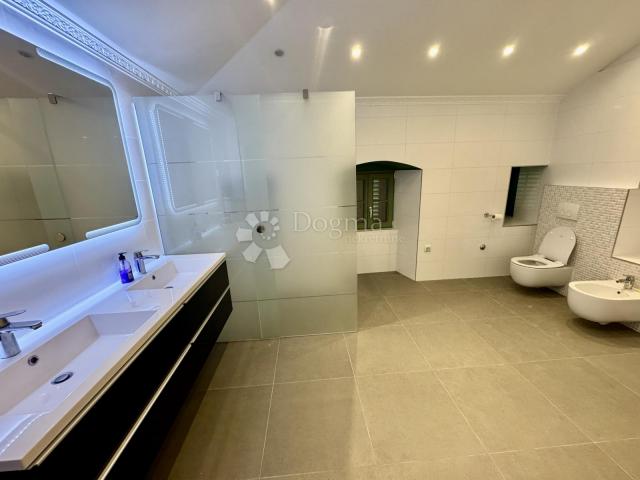 Ekskluzivni apartman u Centru Opatije