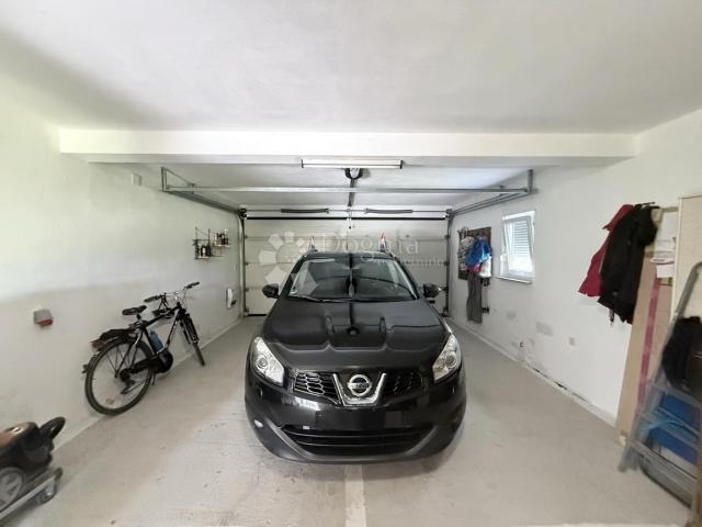 PRODAJA PROSTRANE OBITELJSKE KUĆE S VELIKOM OKUĆNICOM – KLOŠTAR IVANIĆ