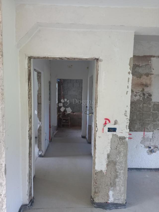 Gorski kotar, Stari laz, kuća u adaptaciji