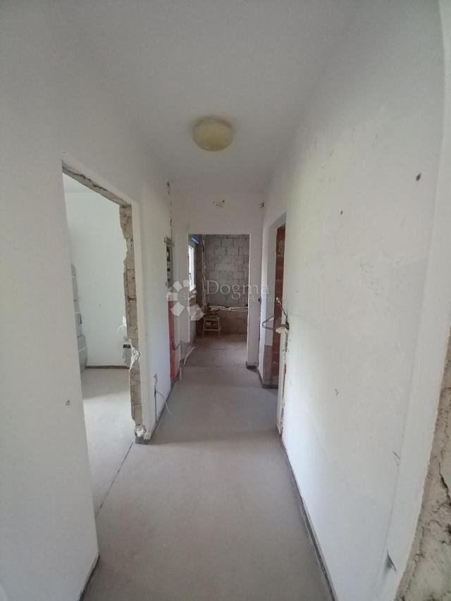 Gorski kotar, Stari laz, kuća u adaptaciji