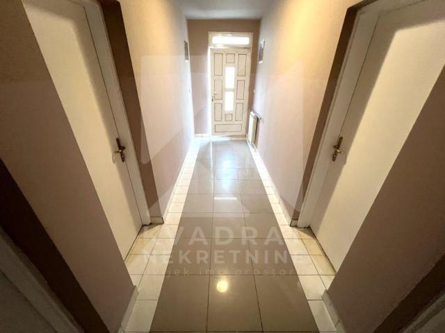 Izdavanje, Jednosoban stan, Podgorica, Zagorič, 32m2